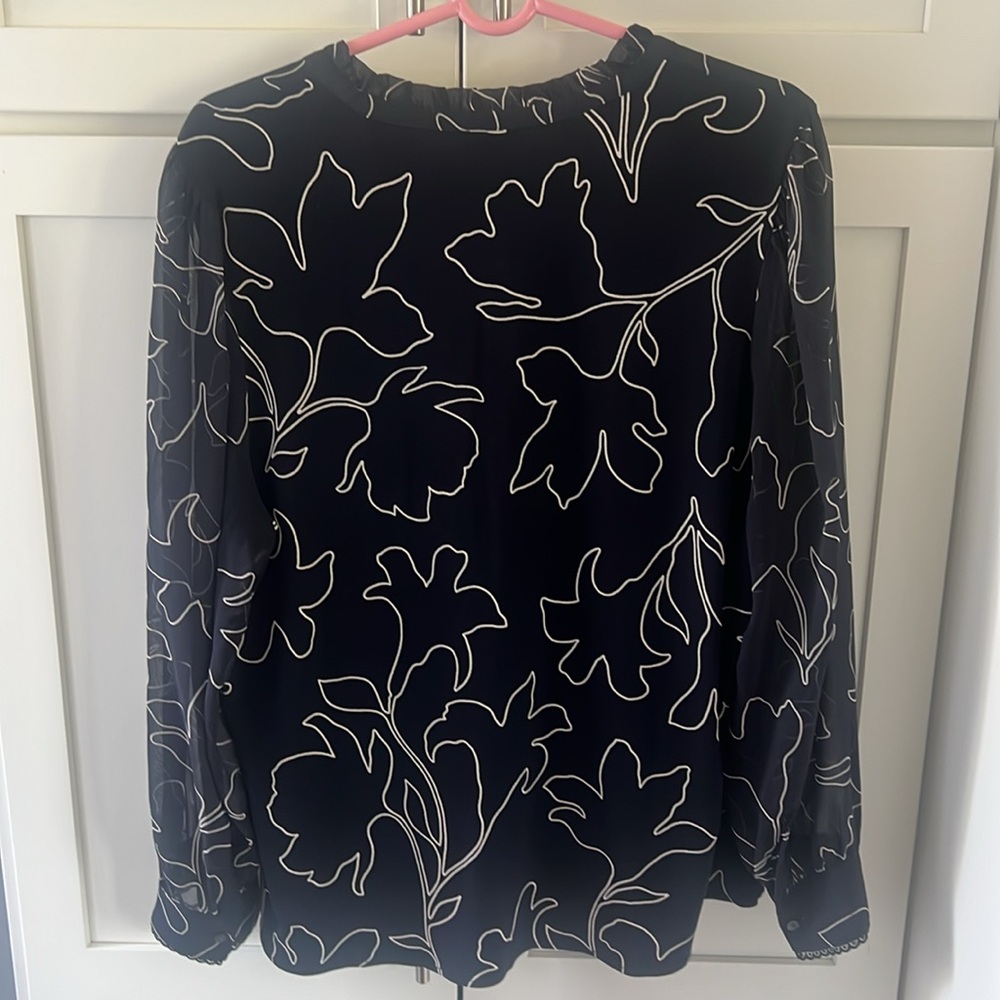 Ann Taylor Elegant Black Sheer Blouse L - Picture 4 of 7